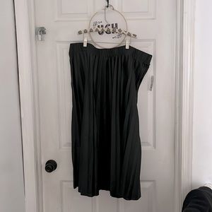 Black faux leather mid length skirt